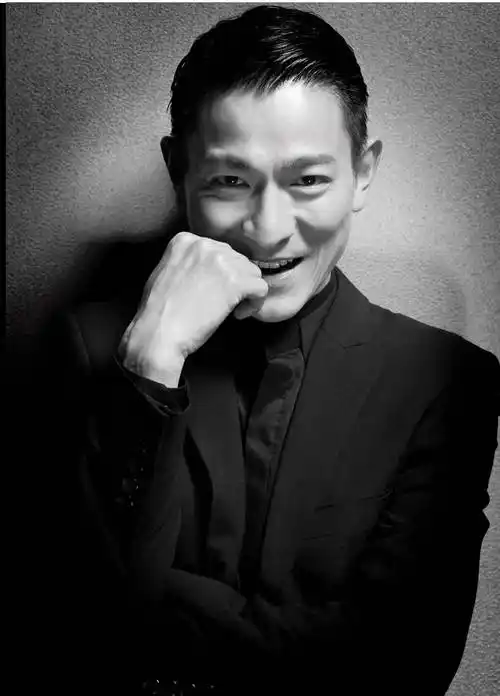 刘德华多伦多电影节获奖后 携4部大片劲爆来袭