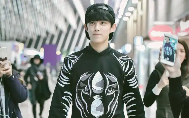 奇星记之鲜衣怒马少年,演员,时尚帅哥,阳光男孩,吴磊,人物,壁纸奇星记