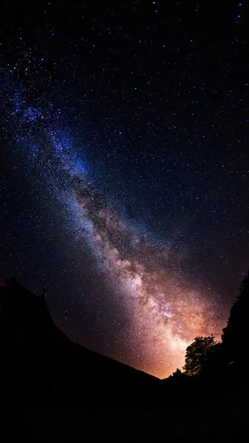 来一波超唯美的满天星星的星空手机壁纸素材吧,一直都很喜欢星星的你