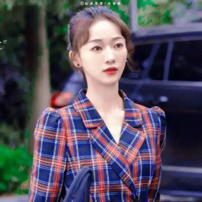 你在人群中发光,我在小地方也有光亮 - 吴谨言头像/ 二传标注堆糖id