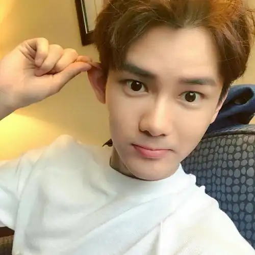 烟熏妆遮不住d殇31828