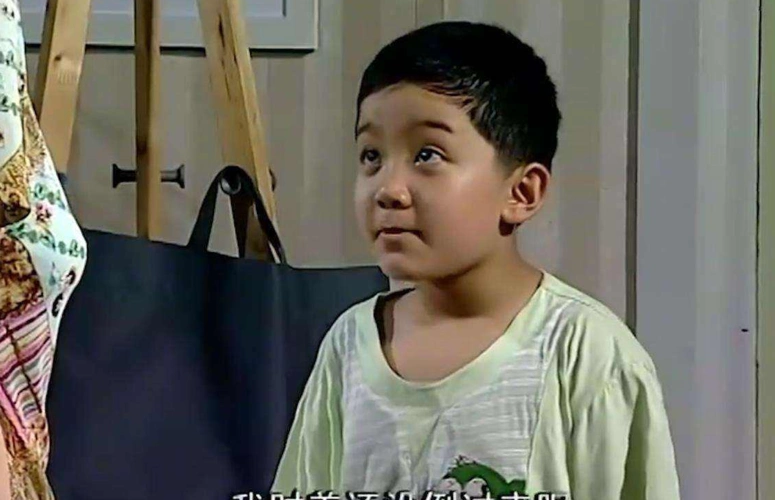 原创还记得家有儿女的小雨吗复出后气质大变活脱脱一个硬汉