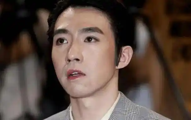 回顾娱乐圈的人情冷暖,在"烧伤"的俞灏明身上,展现得淋漓尽致