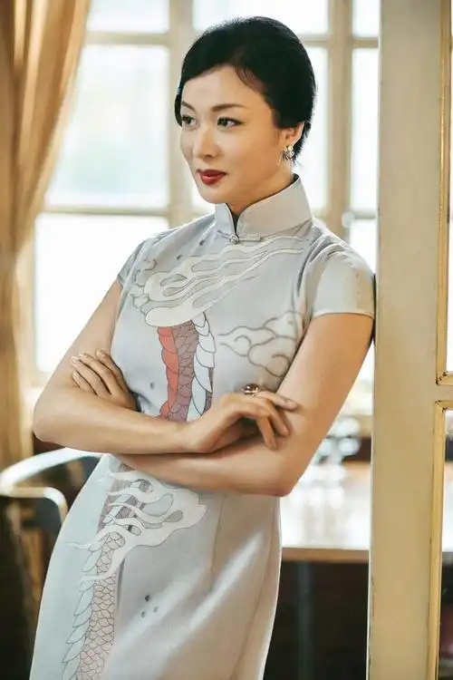 舞蹈家金星资料,金星资料简介(舞蹈家金星变性前有过一段婚姻)