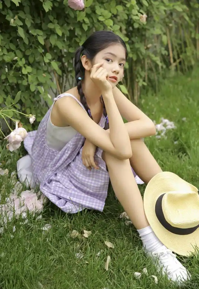 初恋的少女 纯真而动人的脸庞