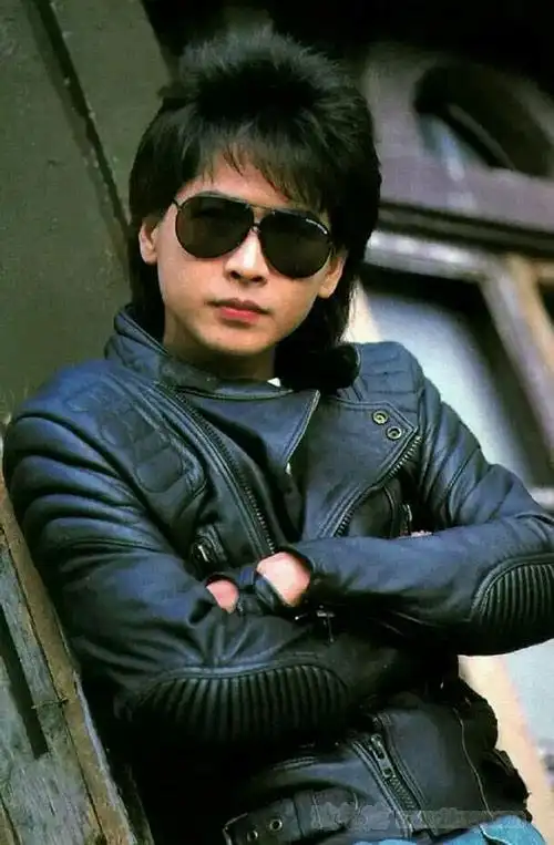 台湾歌手齐秦 - 文化艺术 - 诚艺信艺术