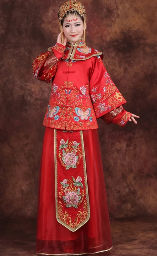 中式婚礼秀禾服