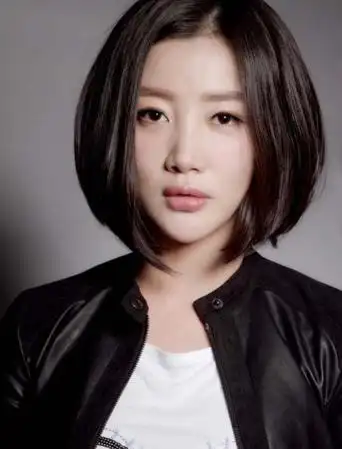 图战昆仑王沫溪的胸围王沫溪谱写红颜悲歌