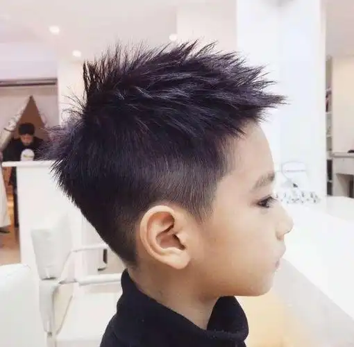 男宝发型2021较新图片03岁夏季男宝发型2021较新图片