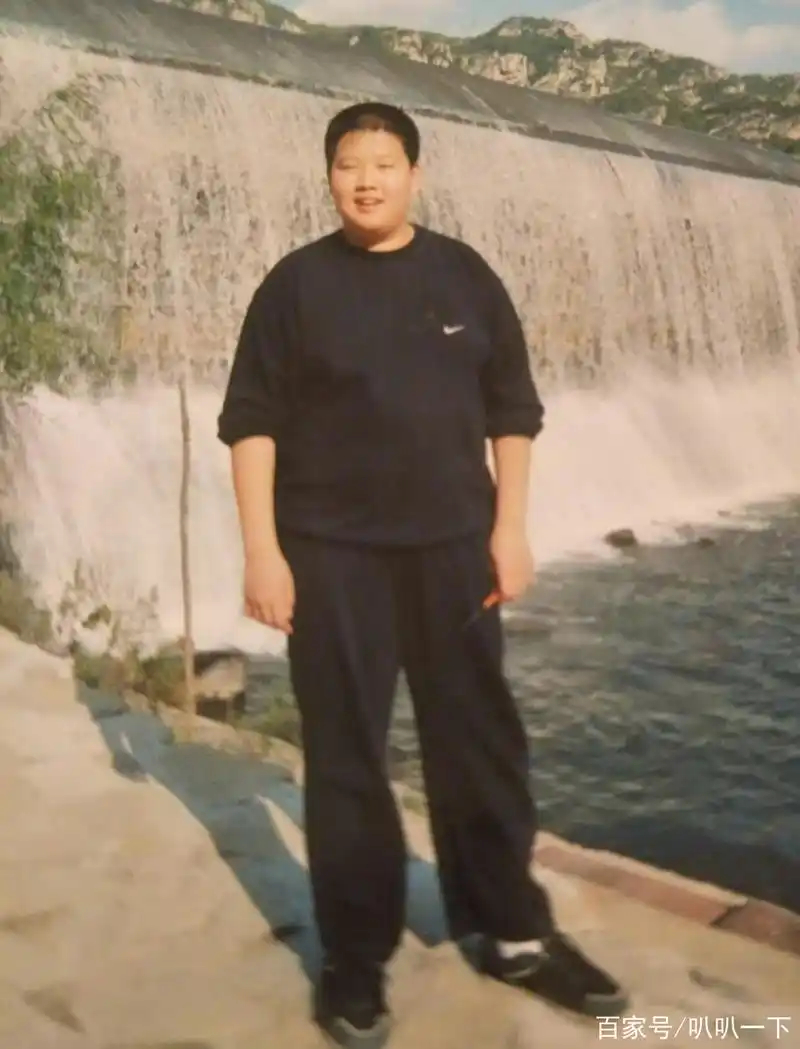 魏大勋照片曝光,网友惊呆,你竟然这样过?