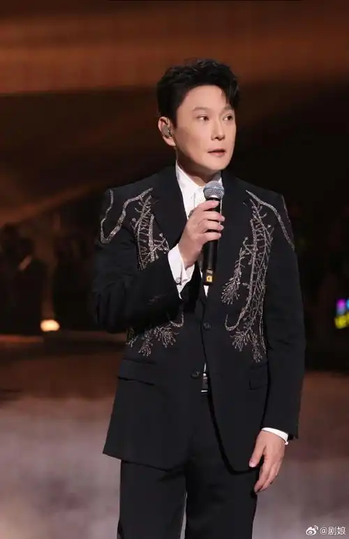 张信哲未来式终极版上海站开票