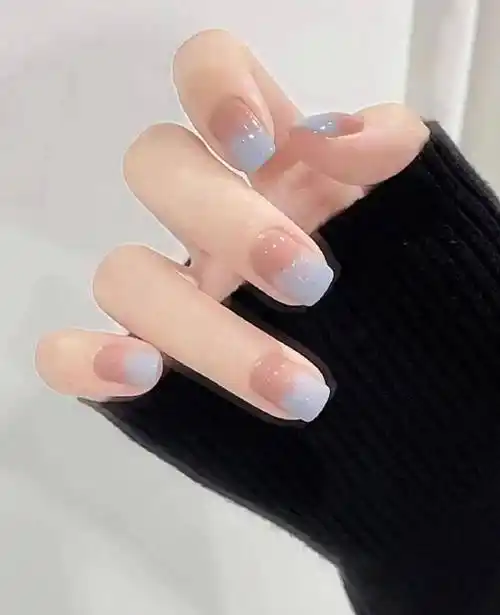 2023夏季超流行的渐变美甲来一波~_时尚_颜色_季节