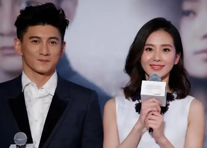 回顾刘诗诗17岁成名巅峰时刻嫁给二婚吴奇隆如今生活一地鸡毛