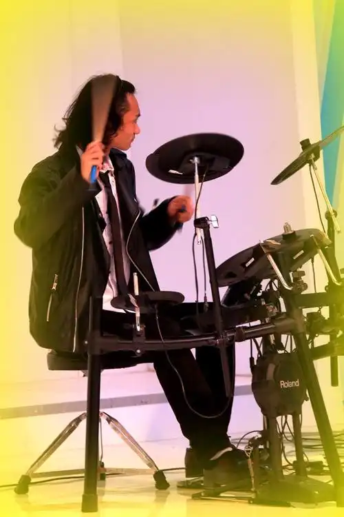 摇滚鼓手 - 垫江摄影 - 垫江论坛 - powered by discuz!