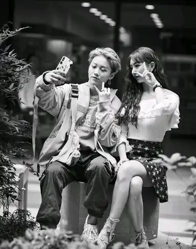 刘雨昕孔雪儿cp太甜,每天都能磕到新的昕雪!