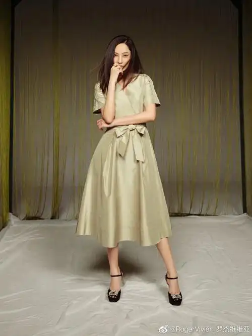 rogervivier2021春夏系列