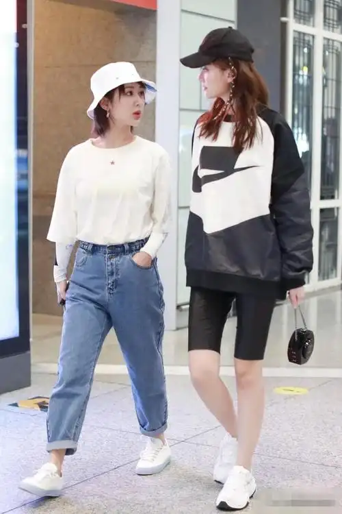 杨紫乔欣《欢乐颂》姐妹罕见同框,杨紫更有灵气腿却短一截!