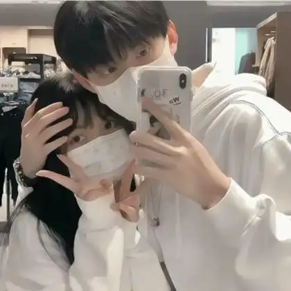 真人情头戴口罩双人同框图片