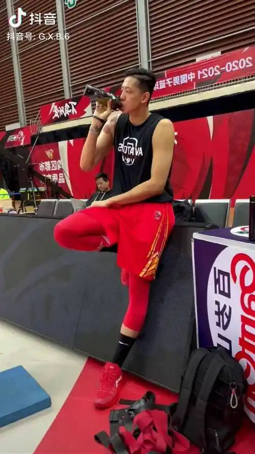 红红火火,祝沈梓捷早日带领深圳拿冠军,阿联请你喝拉菲该你当红 中建