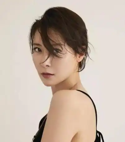 著名演员柯蓝:情路坎坷,我不是黄志忠小三,我也不想结婚