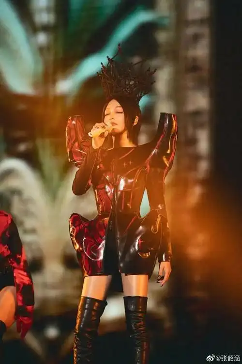 双向奔赴!张韶涵演唱会热度"爆表",临夏文旅消费持续飙升!