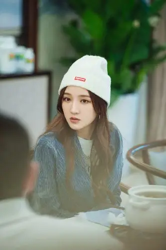 李斯丹妮孟佳听姐姐唱再见哭了