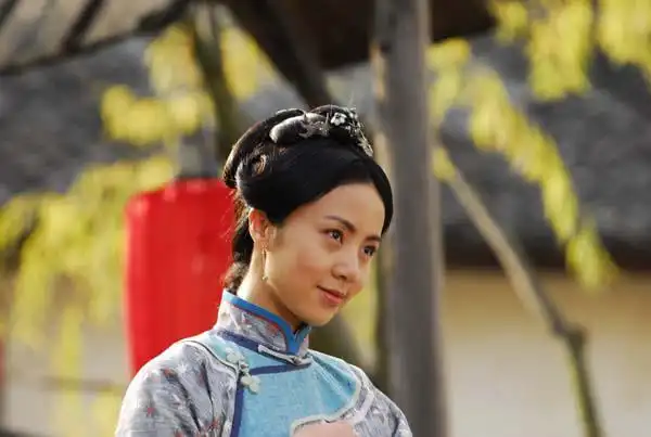 孙莉《聊斋奇女子》气质美女古装剧照