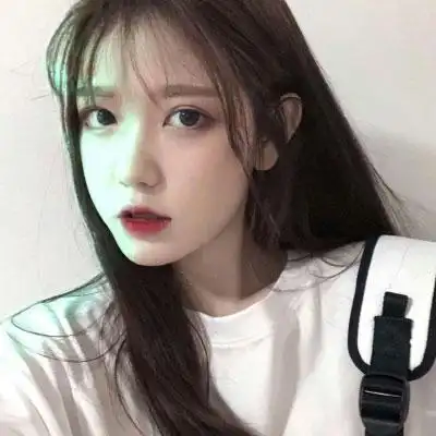 女生头像霸气超拽个性气质高冷披头发女图