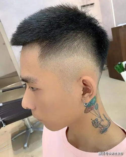 原创寸头发型最有男性魅力硬朗帅气适合各种脸型的男生去剪