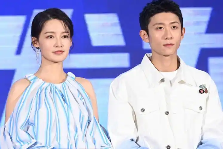 张一山又一部新剧官宣与李沁默契搭档一人分饰两角引粉丝期待