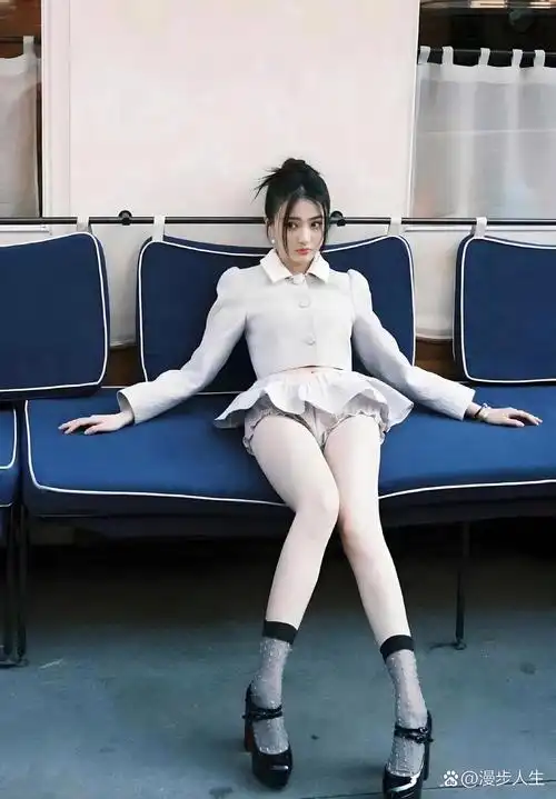 纯欲风的徐璐太绝啦!那身材简直绝绝子,让人看了直呼受不了呀