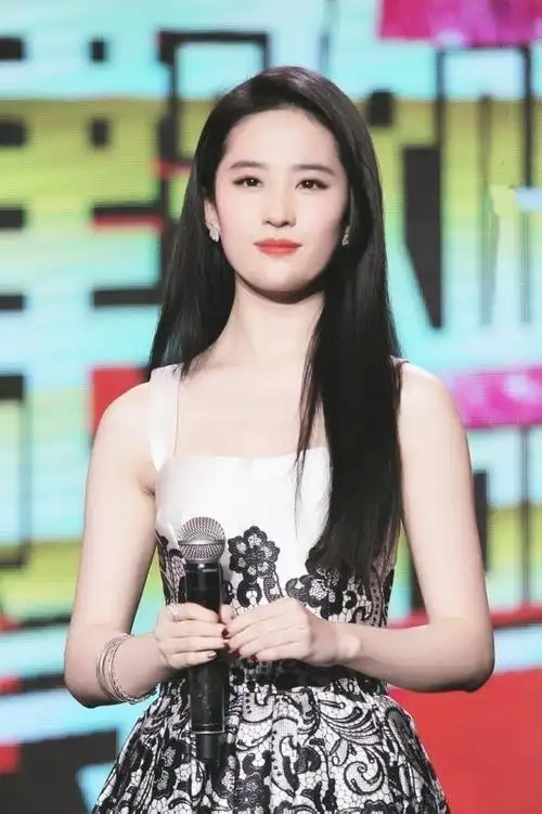 刘亦菲黑长直旧照##刘亦菲梦华录