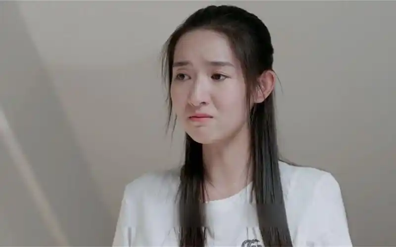 少年派邓小琪与妙妙和好母亲说出她生父身份与钱三一有关