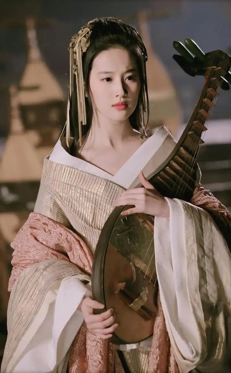 虞姬 #刘亦菲  你是江南温润雨 (之前看见某位粉丝对刘亦 - 抖音