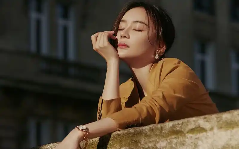 袁姗姗性感甜美写真桌面壁纸