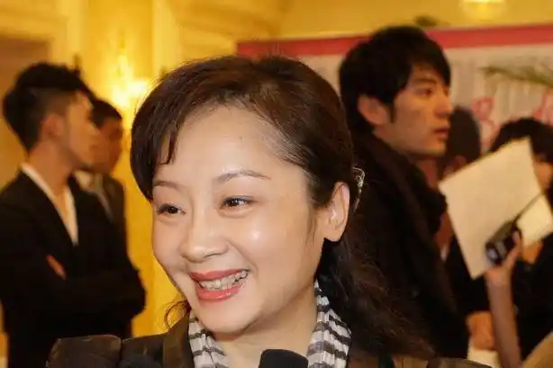 心10年却换来离婚,唐静如今仍是单亲妈妈|秦海璐|沙溢|闫妮_网易订阅