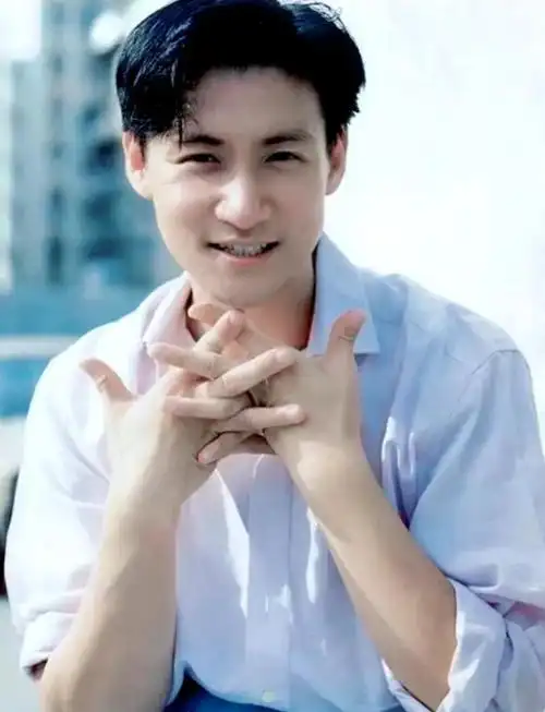 回顾罗美薇3年换21个菲佣结婚27年却依旧被张学友宠成宝