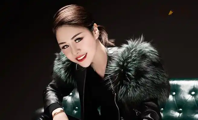 花姐真名叫什么狂浪原来就是她唱的