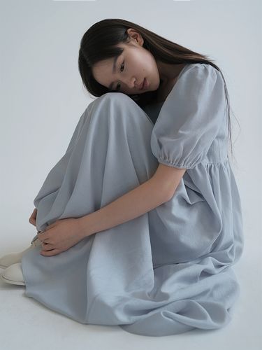 迷人雾蓝灰色空气感娃娃裙yuanyin原隐减龄简约长款泡泡袖连衣裙