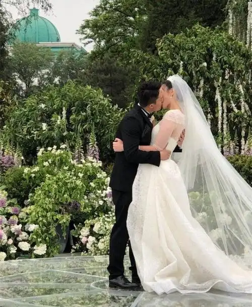 惠若琪大婚最全婚礼照片惠若琪穿白纱婚服美若仙子与老公热吻