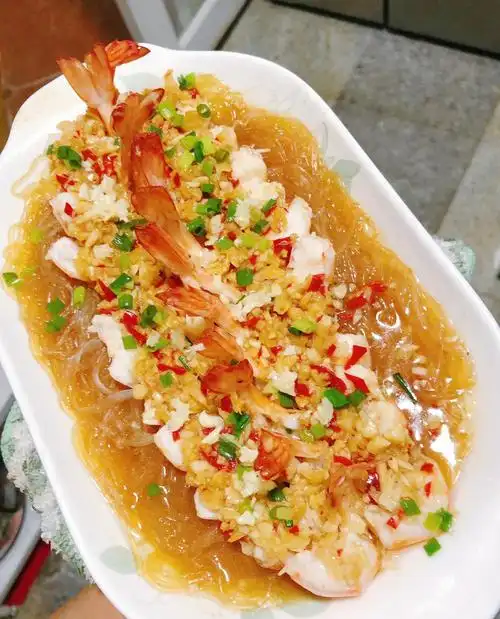 粉丝蒜蓉虾08可以列入年夜饭菜单里