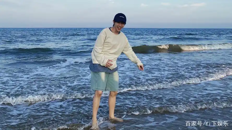 大型连续剧,李俊濠和唐九洲关于"女朋友"这件事,刘耀文被羡慕