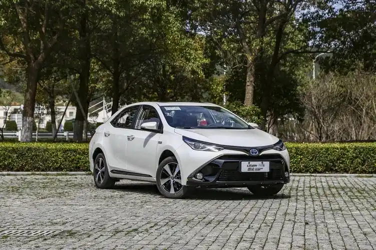 【 丰田雷凌双擎e 高清图片】_2019款 1.