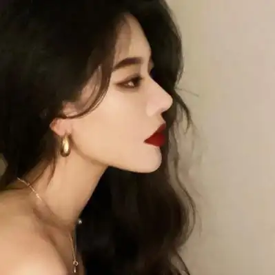 成熟高冷女生头像,高清撩人的女生成熟气质头像图片_女生头像_头像屋