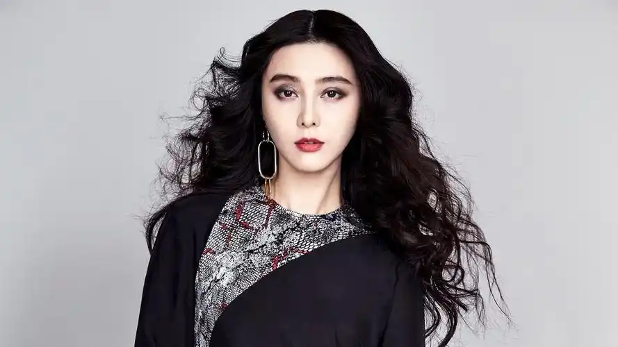 范冰冰服装时装秀图片,大陆明星-回车桌面