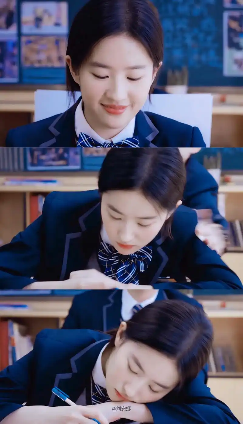 穿上校服的刘亦菲好美,真得让粉丝们惊艳不已!