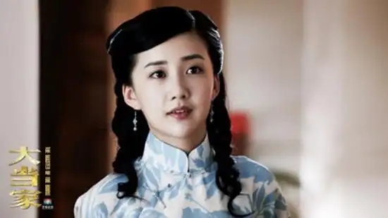 陈欣予大当家初亮相乖巧邻家女惹人爱