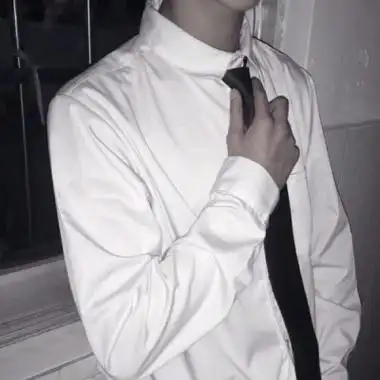 扯领带头像真人图片无脸男生半身白衬衫扯领带图片