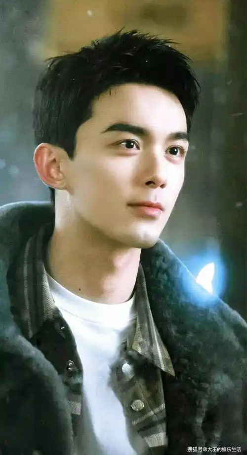 7位"等比例"长大的童星,长得只有身高,长相如同"复制粘贴"_杨幂_吴磊