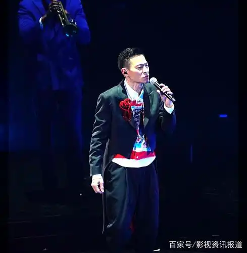 刘德华演唱会持续火爆!圣诞节会不会是个惊喜演唱会!期待!